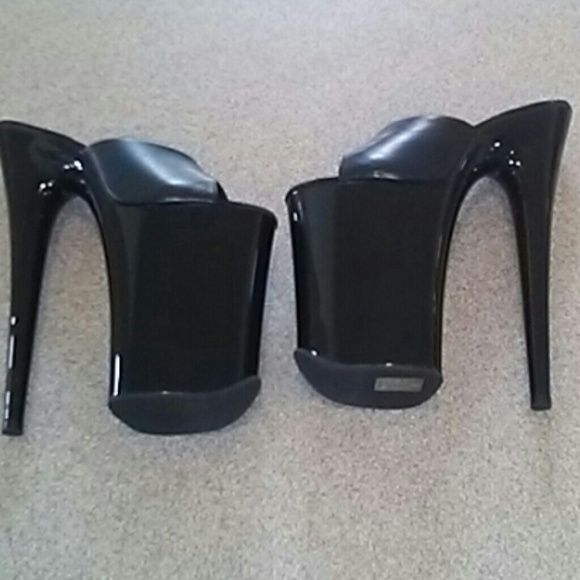 Pleaser Infinity platform stripper heels - Picture 7 of 7